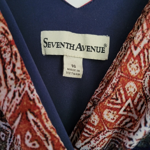 Maxi DRESS Seventh Avenue Multi Color Long, Flowy, Flutter Sleeves Size 16 - Picture 5 of 11